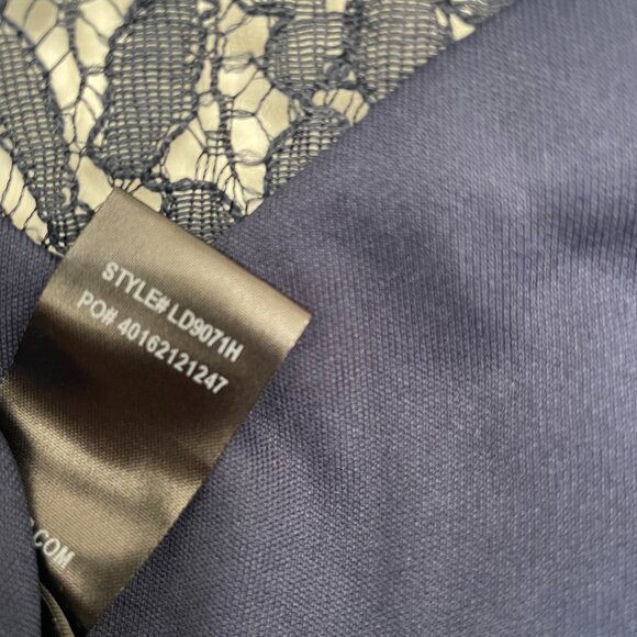 Lulus Lace Maxi Dress in navy - Picture 15 of 15